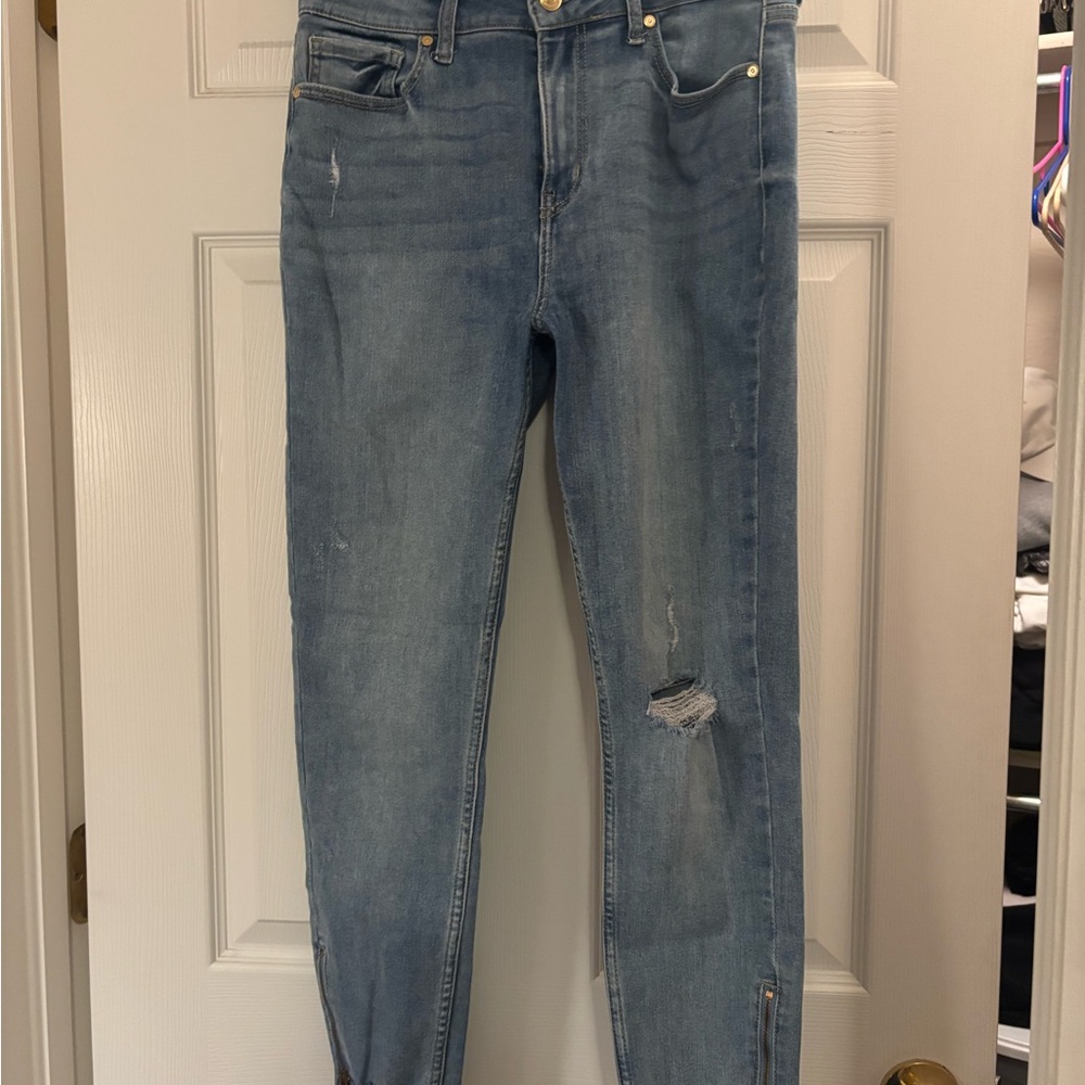 Eunina Stylish Light Blue Distressed Ankle Jeans